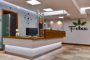 Отель Fotex Размещение, номера Варшава, Зонбки